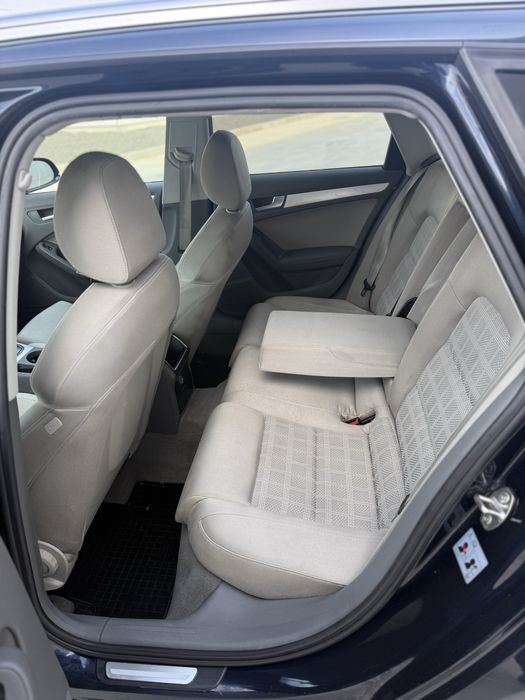 Audi A4 B8 2.0TDI automat euro5