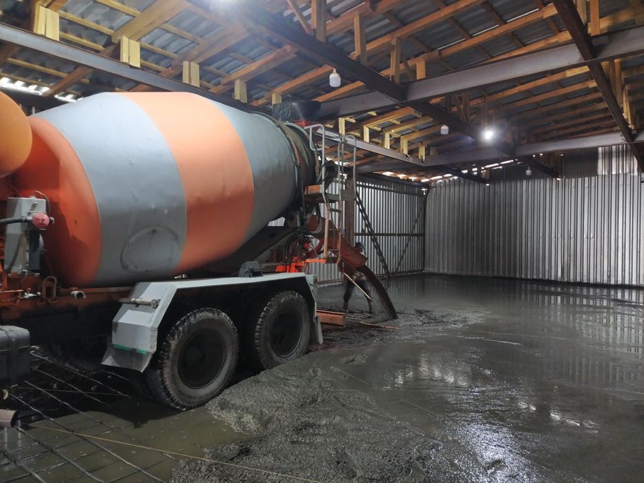 Услуги автобетоносмесителя Доставка