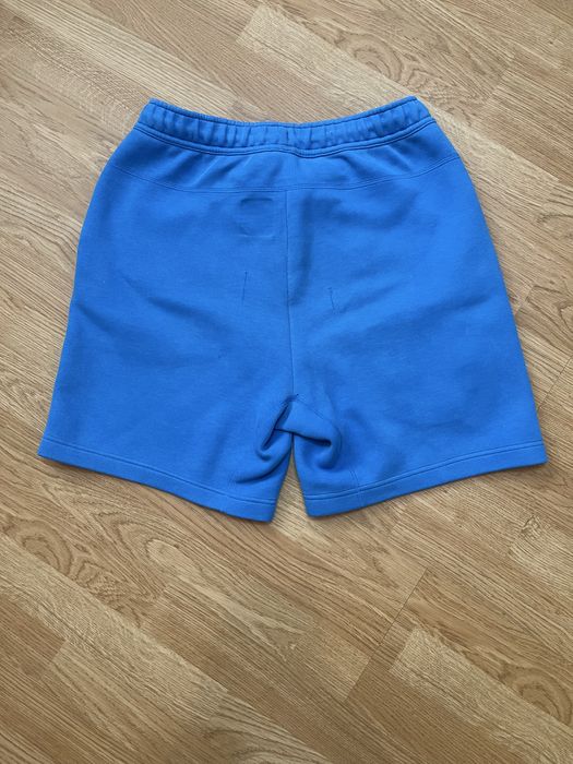 Pantaloni NIKE TECH scurti