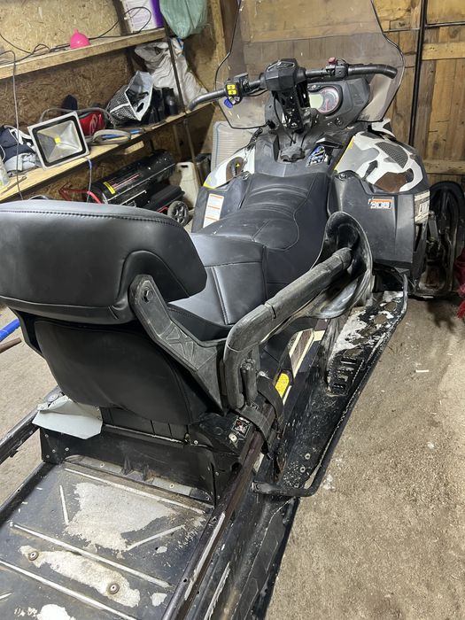 Продам снегоход BRP