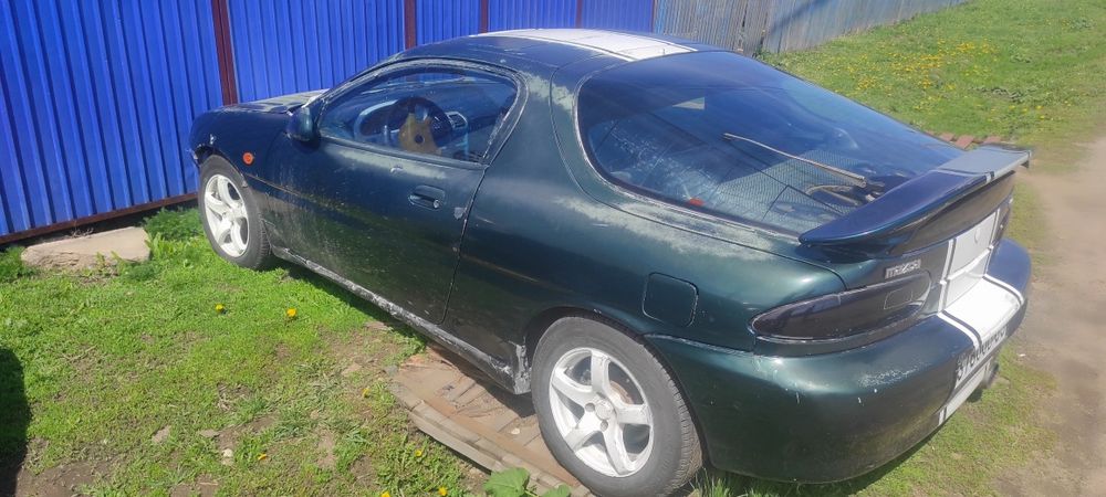 Продам mazda mx 3