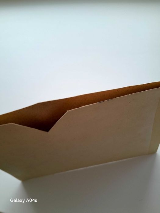 Продаются конверты из картона