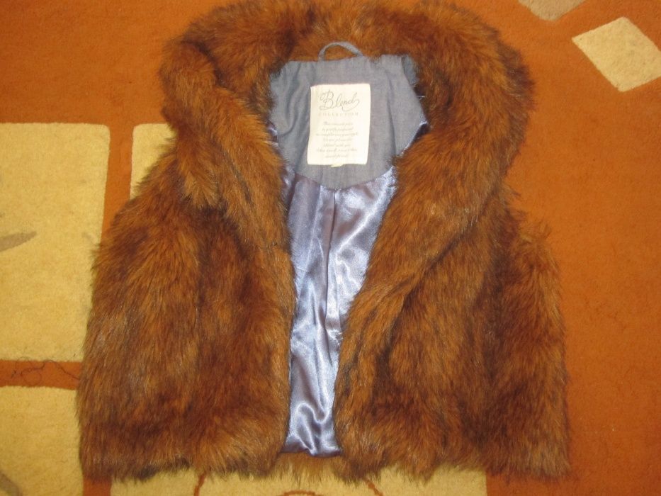 Vesta dama "Blend Collection" imblanita,eleganta,marimea M-ieftina