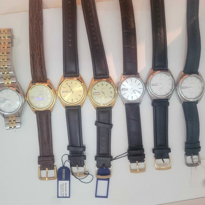 SEIKO 5 AUTOMATIC  на часовник