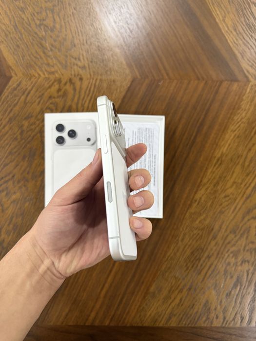 Iphone 17 pro 256 gb silver esim