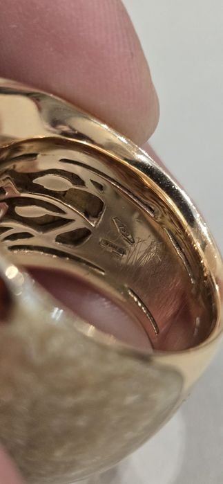 Продам кольцо Nouvele Bague