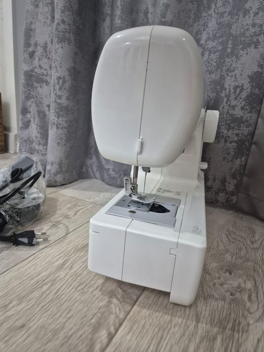 Продам швейные машины