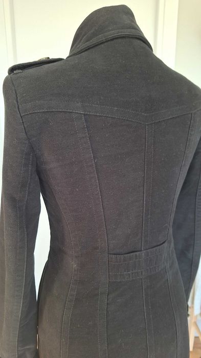 Тренчкот Манго Черен велур