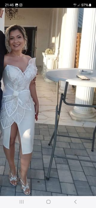 Vând rochie cununie civila mărimea S