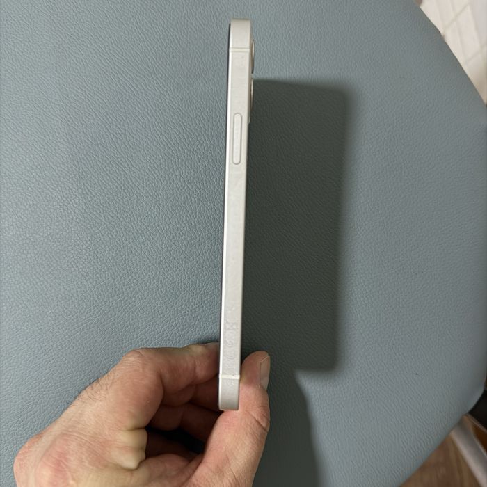Iphone 12 в идеальном состояний