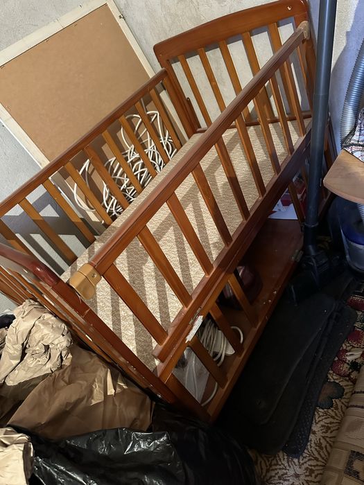 Манеж сатылады бала жаткан барлық