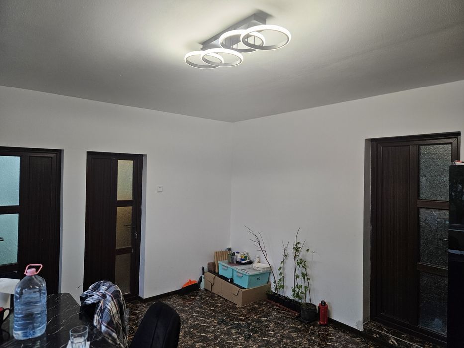 Casa pe 33000mp ( 3.3 Ha)