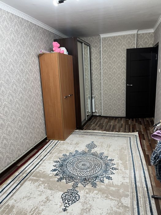 Үй сатылады 3-бөлме 3-ші қатар