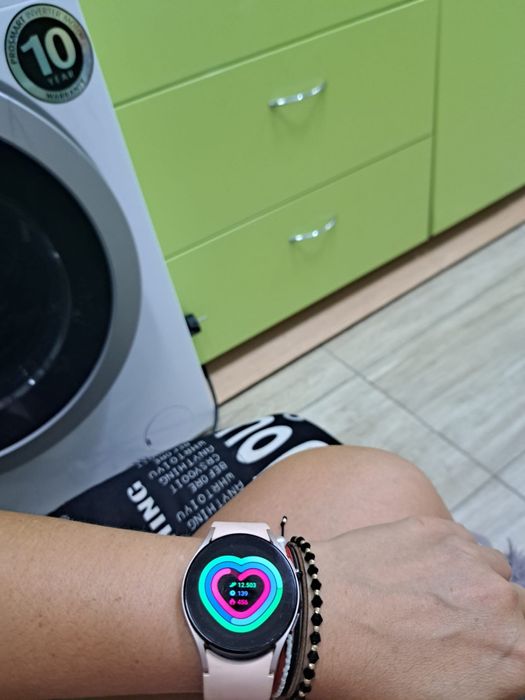 Ceas Samsung  smartwatch 5 cu incarcator