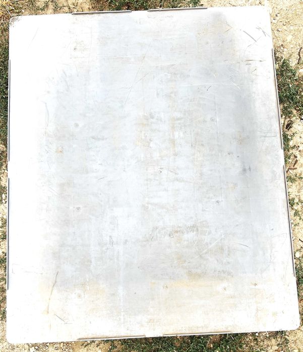 Paleti plastic / Paleti camere curate