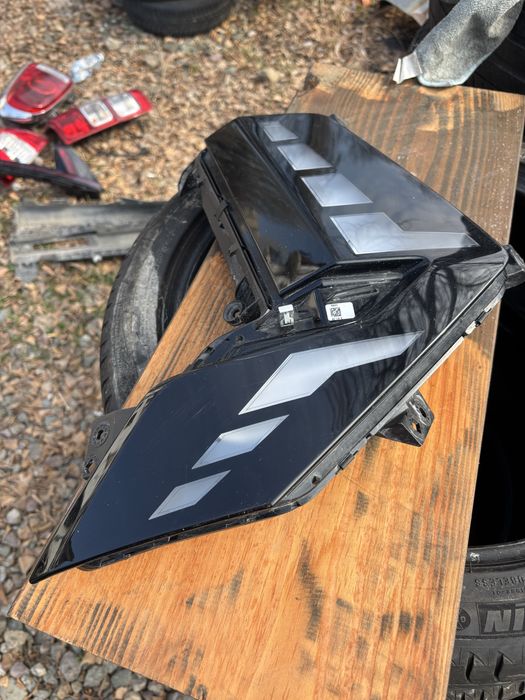 Халоген Mitsubishi Colt/Renault Clio