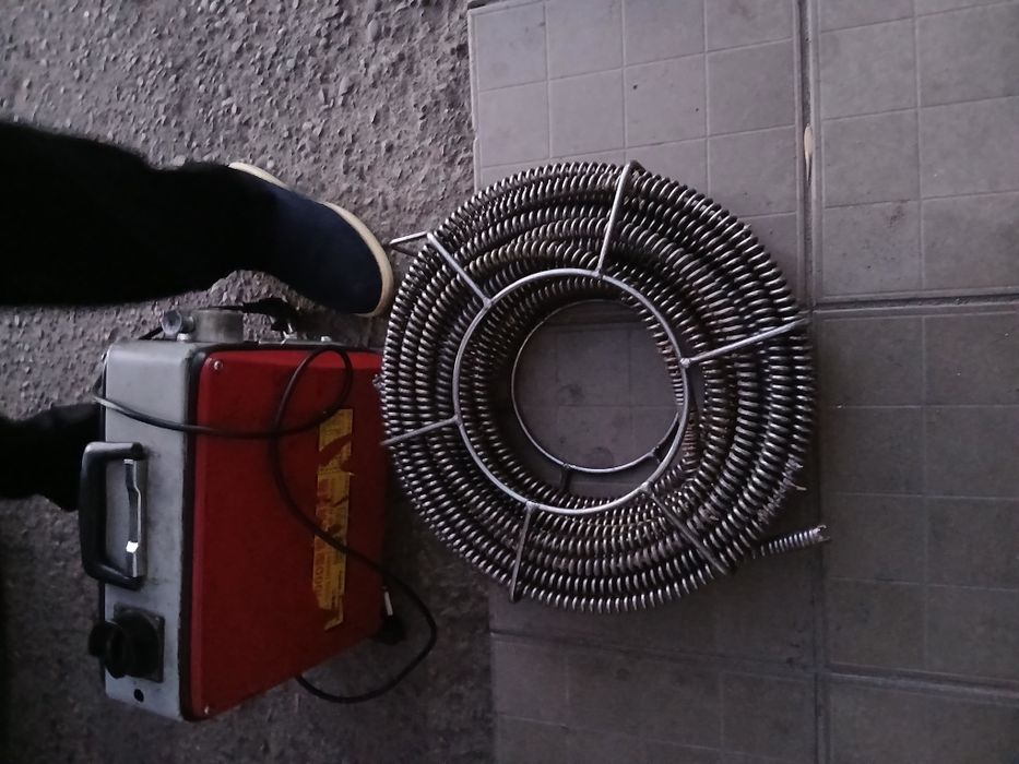 Kanalizatsiya kuvurlarini tozalash xizmati 24/7