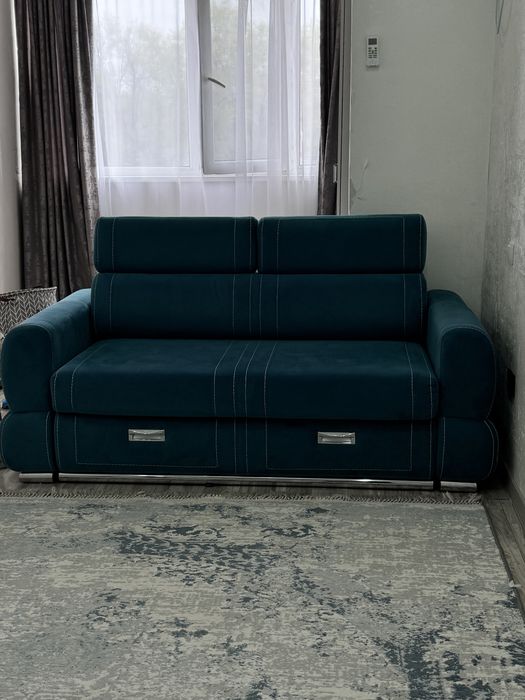 Продам диван расклданой механизм есть