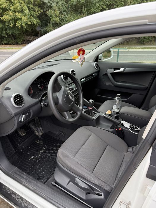 AUDI A3 Sportback 2010 — imagine 5