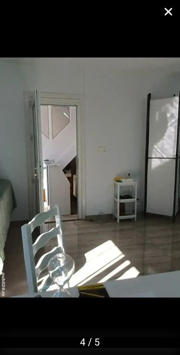 Casa cu spatiu comercial de vanzare