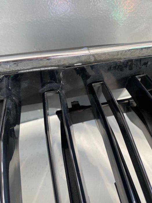 Grila radiator fata VOLVO XC60 2020+ Facelift 32291032 32291019