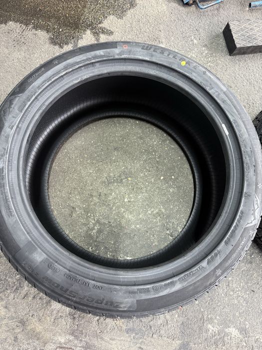 275/40 R19 +245/45 R19 WESTLAKE WINTER anvelope noi / Montaj inclus