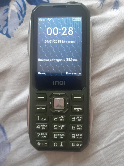 Продам простой телефон Inon 244z