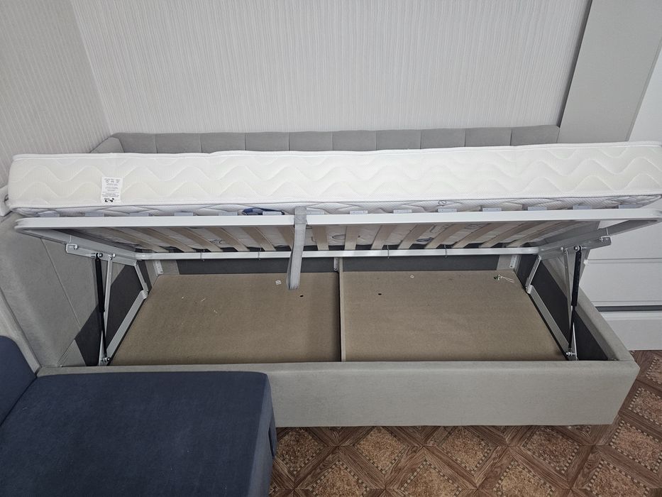 Продам кровать 1,5 ку
