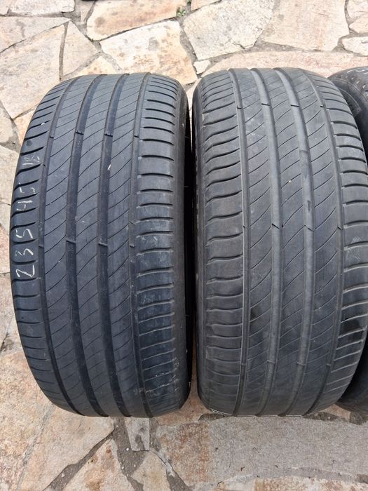 235 45 18 Michelin Primaci Дот 23