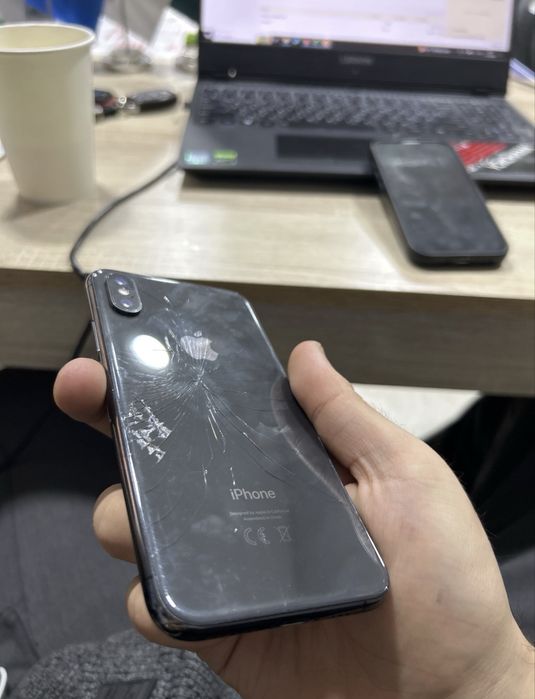iPhone Xs 64Gb Black