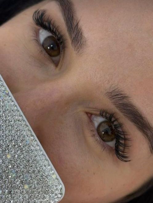 Наращивание ресниц UV LED — Акция всего 200.000 сум!