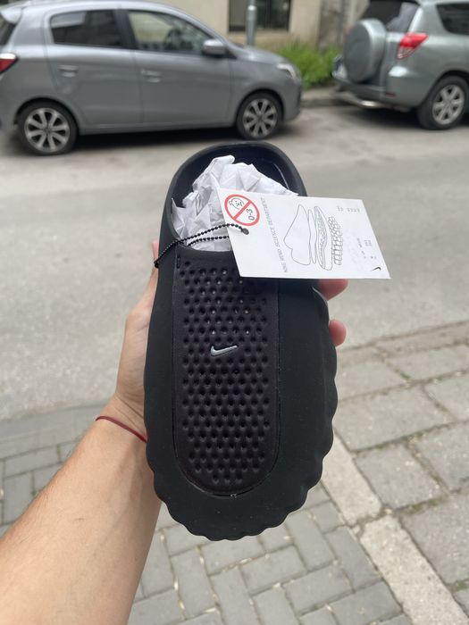 Nike Mind 001 “Chrome Black” & “Solar Red”