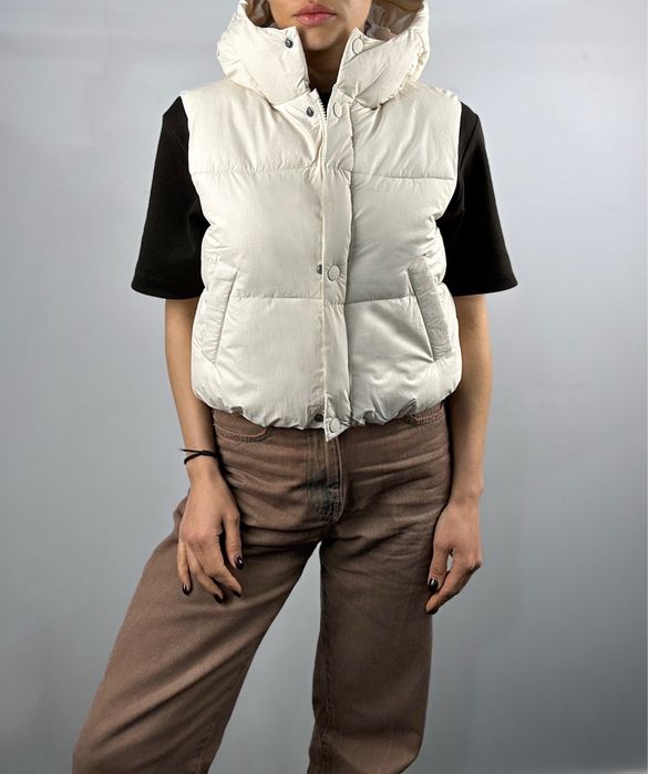 MANGO дамска къса грейка / елек  в бежово