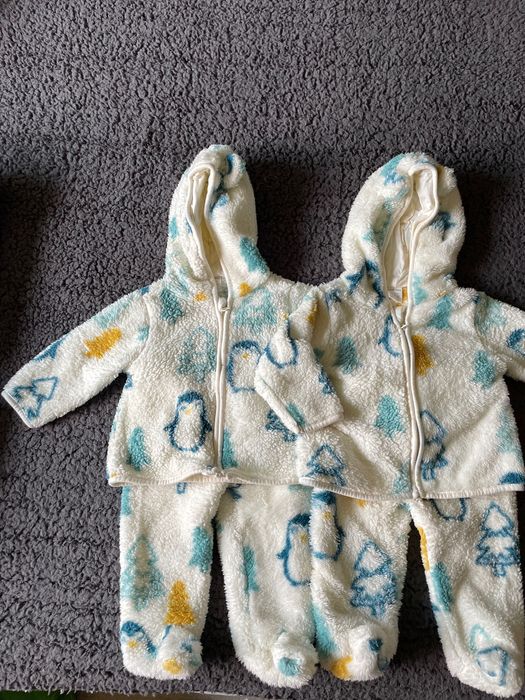 Бебешки дрехи за зимата 2бр