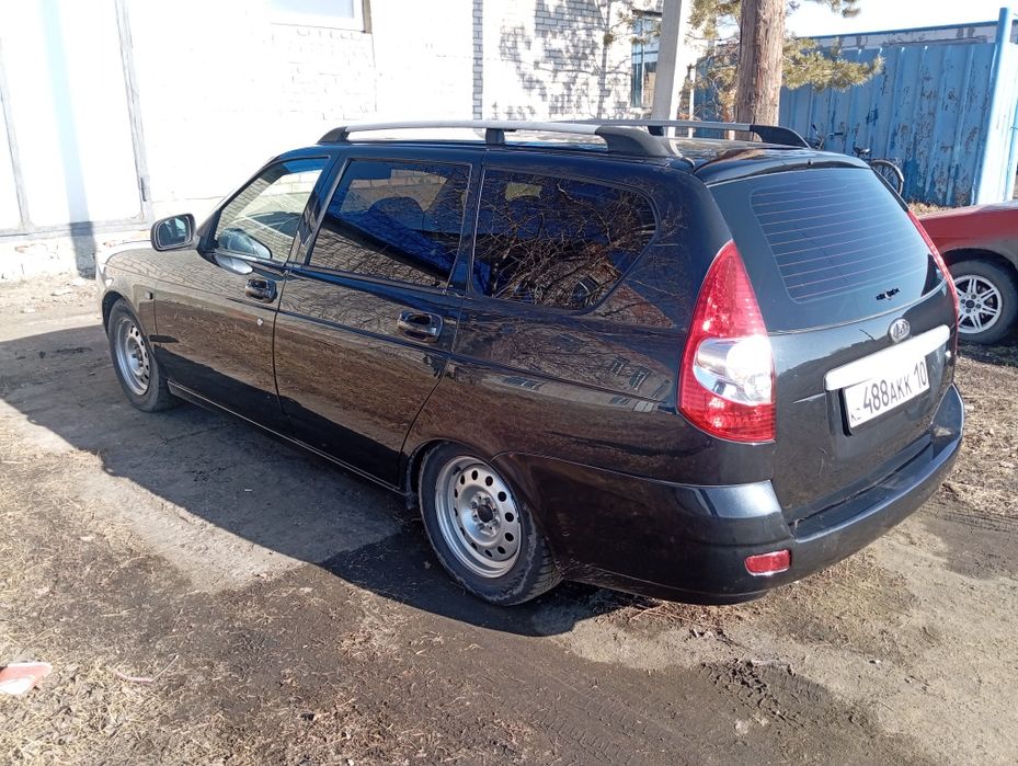 Продам Приору универсал