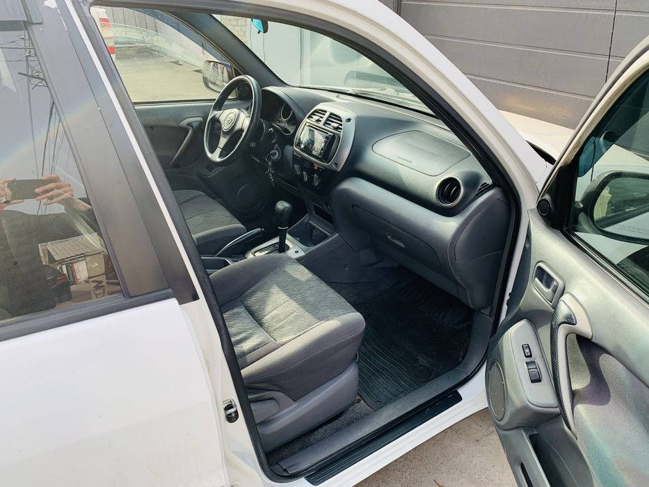 Rav-4 2001г. 2.0