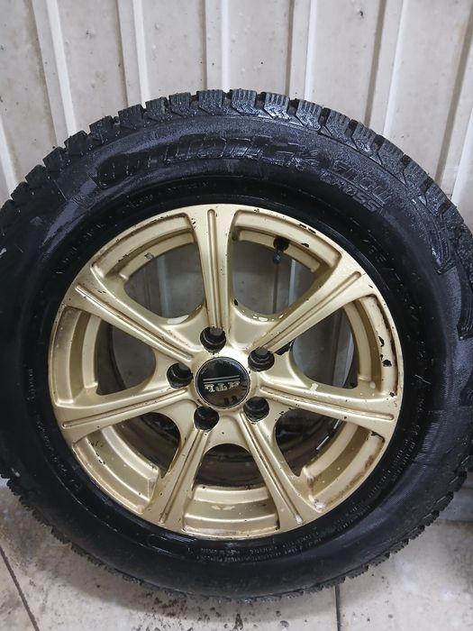 Продам зимний резину