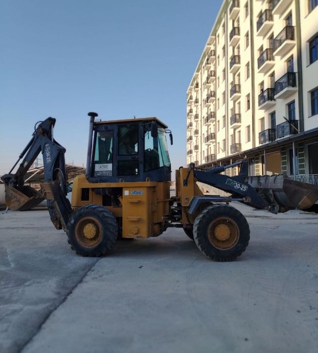 Ekskavator pogruzchik