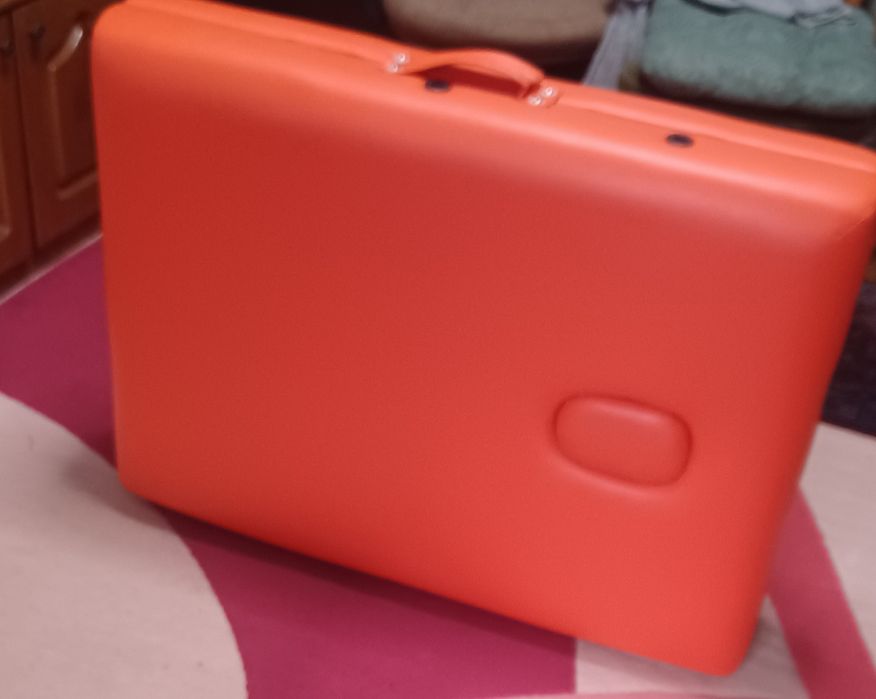 Masă de masaj cu înălțime reglabilă