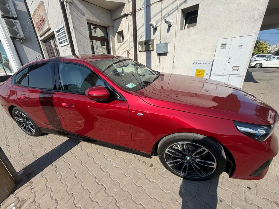 BMW Seria 5 2024 — imagine 4