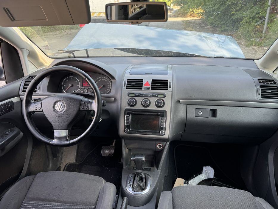 Vw Touran 2.0 TDI BKD  на части / фв тауран DSG на части