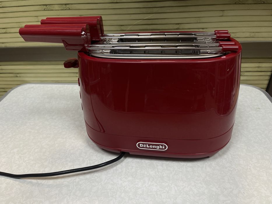 Тостер De Longhi
