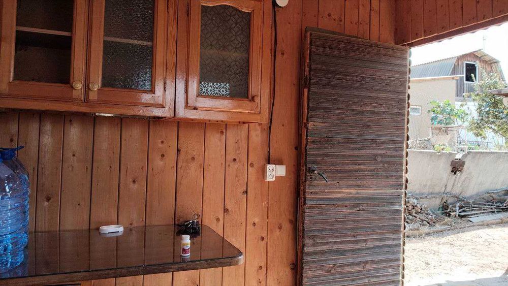 Дача, Уртасаройдан.