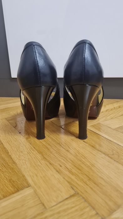 Pantofi cu toc piele naturala 35