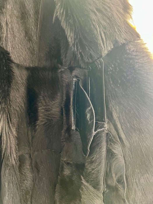 Зимно дамско палто от дива коза М размер