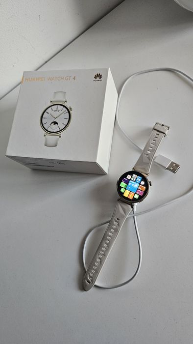 Smartwatch Huawei GT 4 in garatie.