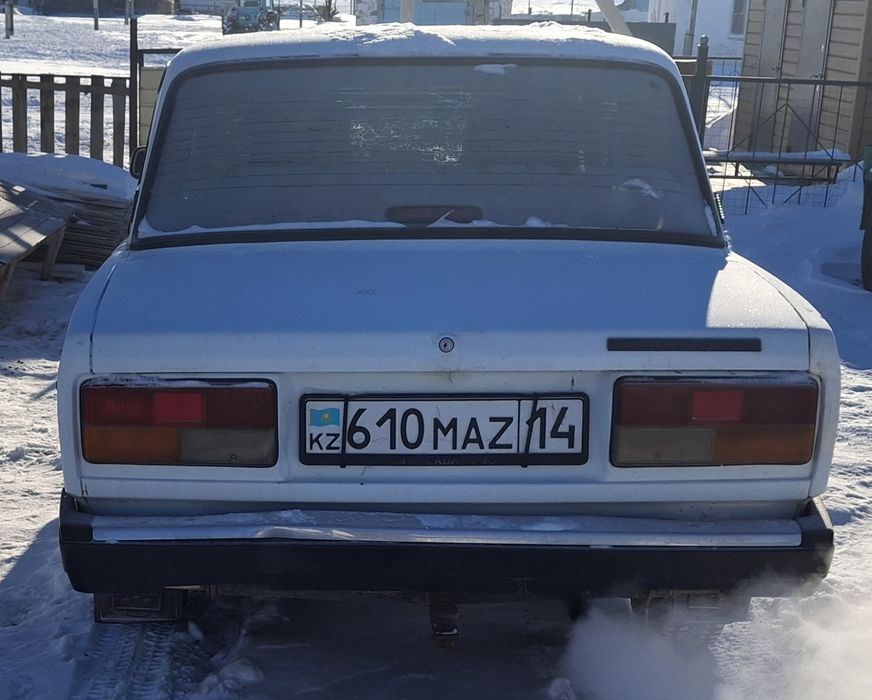 Придётся автомобиль ВАЗ 2107