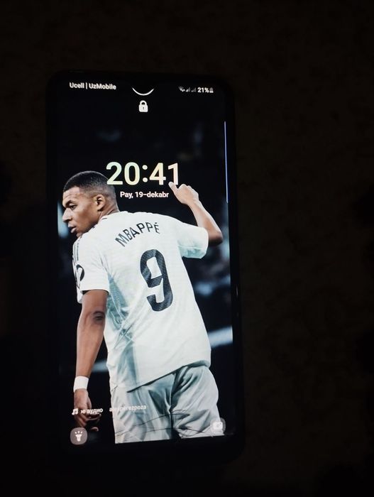 Samsung a 10 s holati yaxshi abman bor kelishiladi