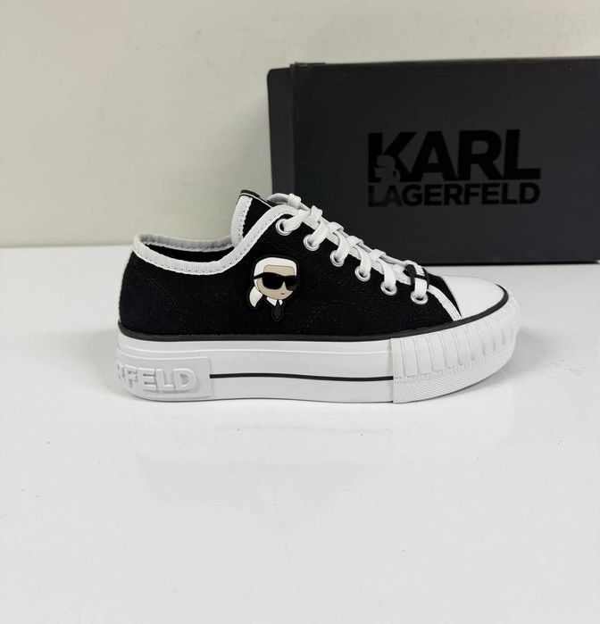Karl Lagerfeld Ikon Kampus Max