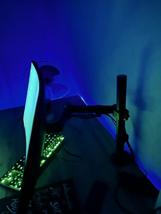 Монитор MSI 144гц